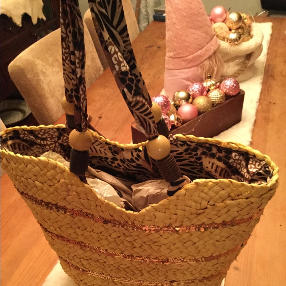Straw tote - Picture 4 of 11